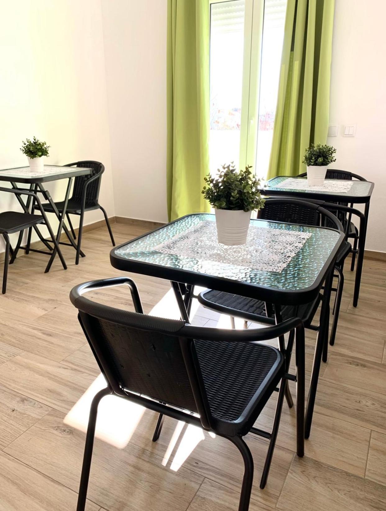 Bedrooms Ap Garden